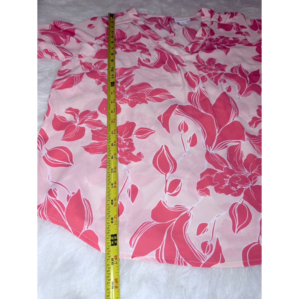 Liz Claiborne Pink Coral Floral V-Neck Blouse Short Sleeve Top Medium - Picture 8 of 8